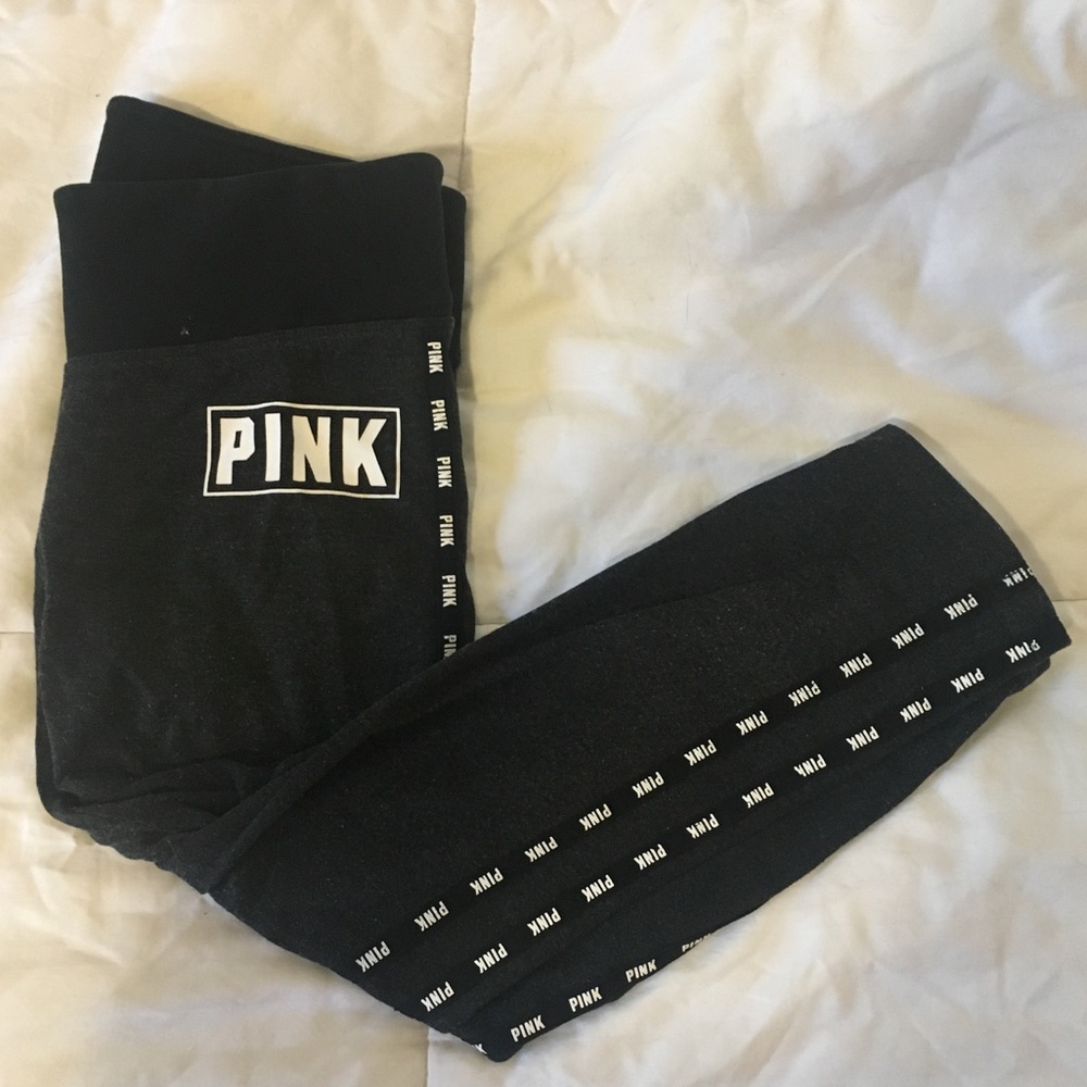 VS PINK Crop Leggings